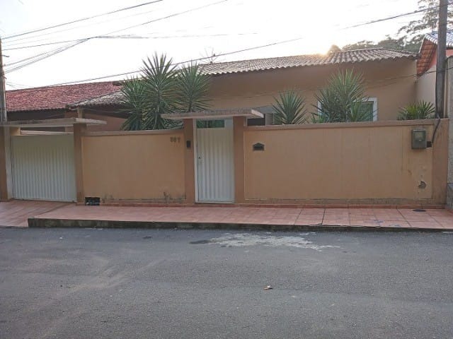 Casa à venda com 3 quartos - Foto 4