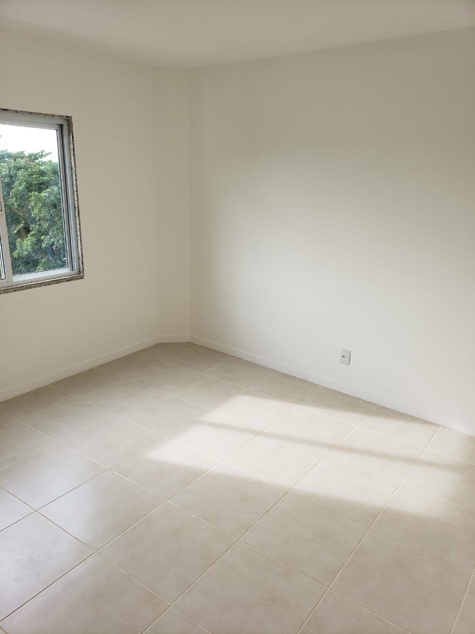 Apartamento à venda com 2 quartos, 95m² - Foto 3