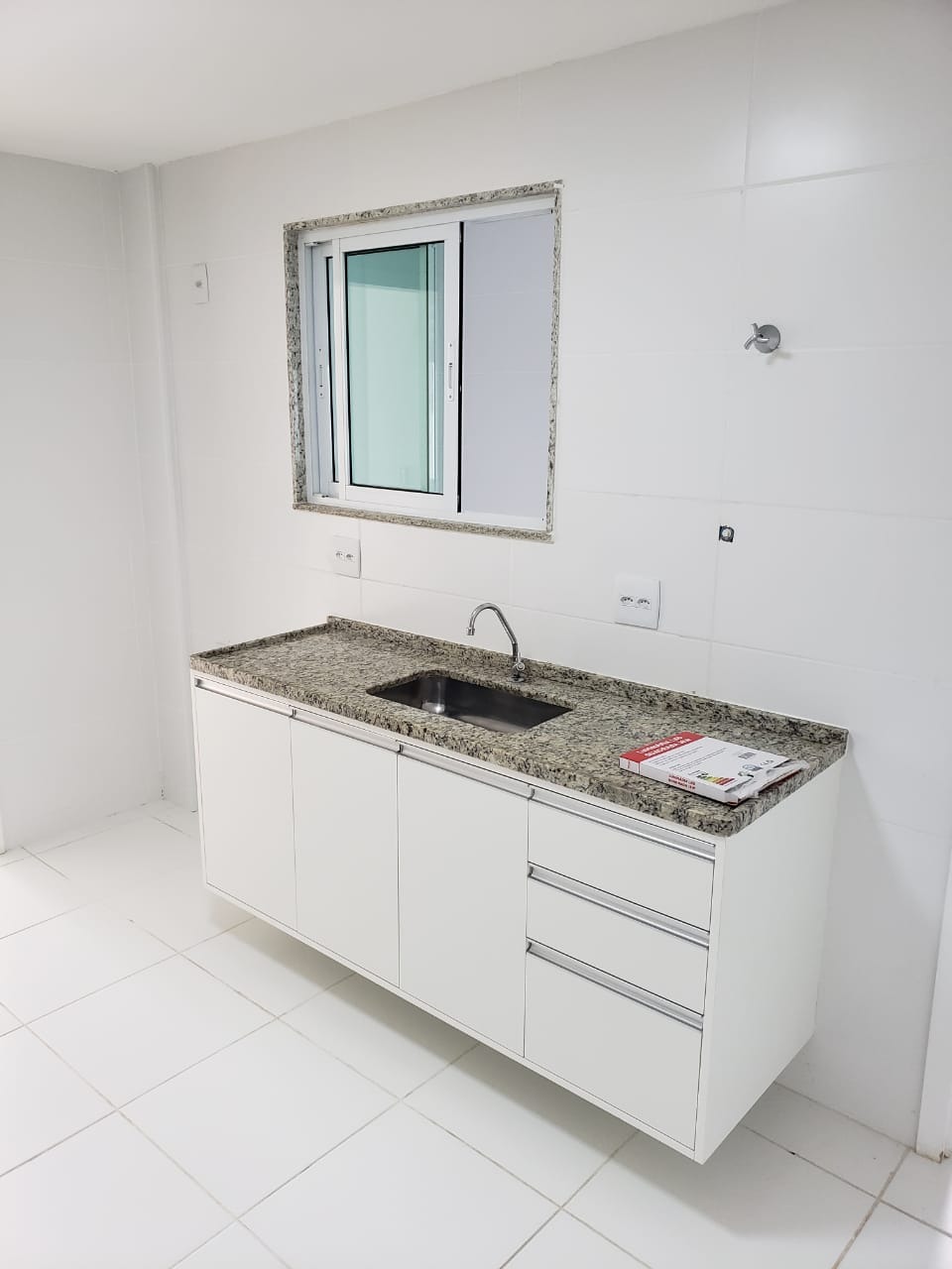 Apartamento à venda com 2 quartos, 95m² - Foto 7