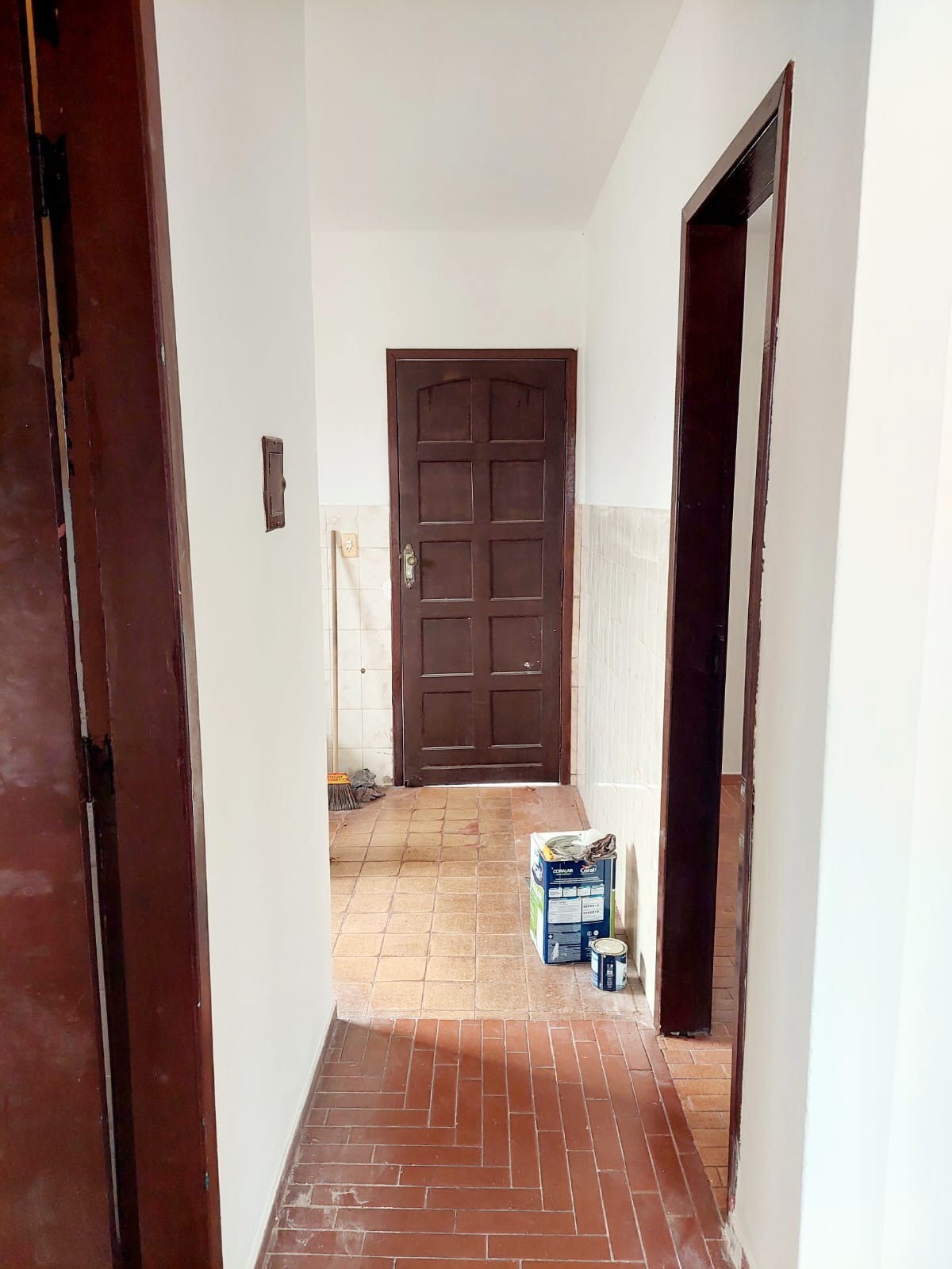 Casa para alugar com 2 quartos, 450m² - Foto 18