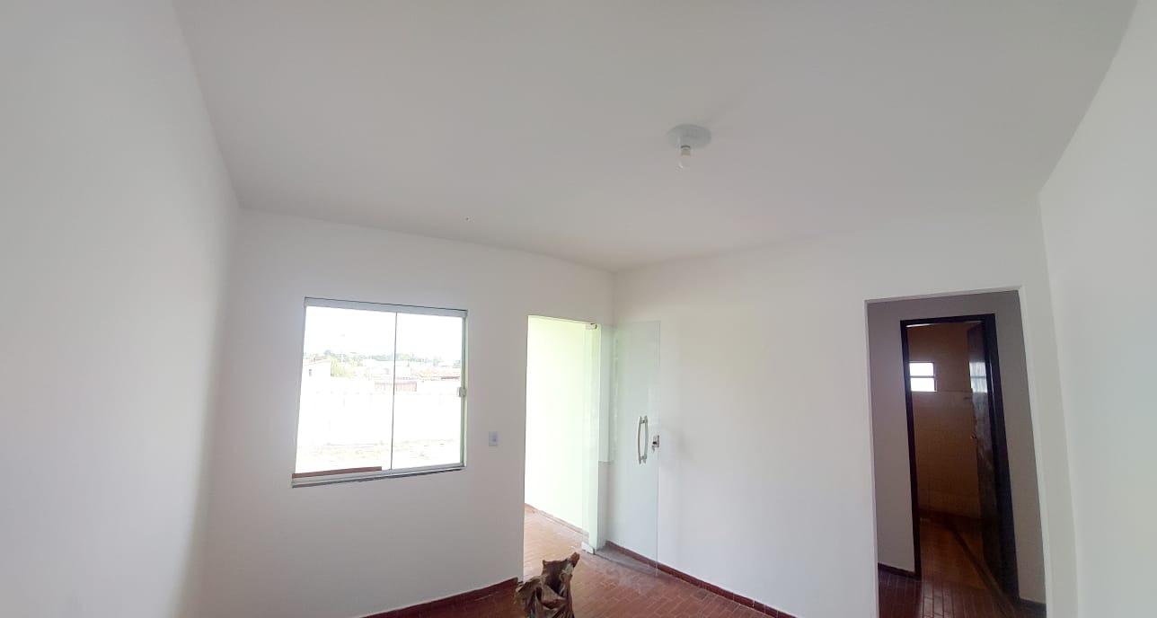 Casa para alugar com 2 quartos, 450m² - Foto 14