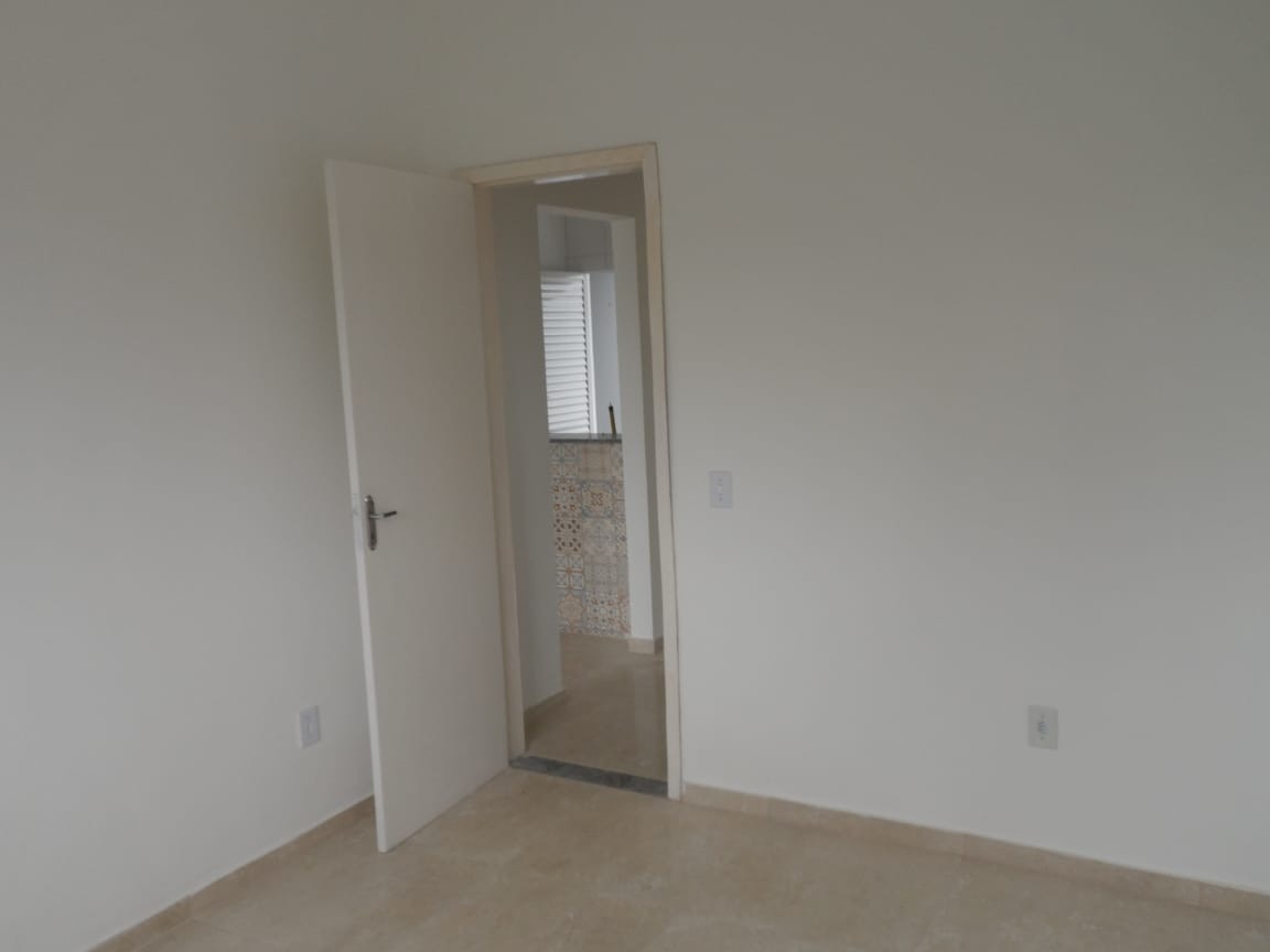 Apartamento à venda com 2 quartos, 10m² - Foto 4