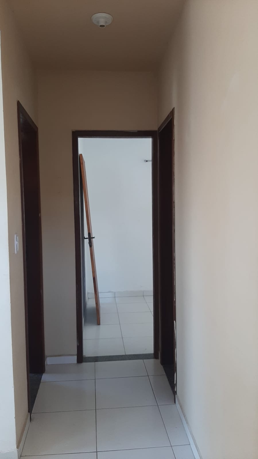 Casa para alugar com 2 quartos, 100m² - Foto 7