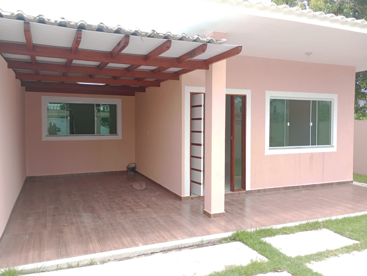 Casa à venda com 2 quartos - Foto 1