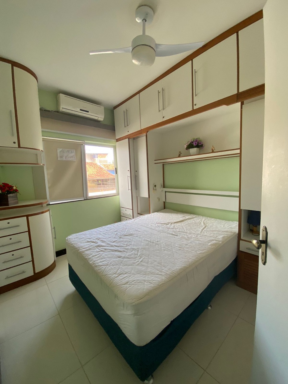 Apartamento à venda com 2 quartos, 75m² - Foto 9