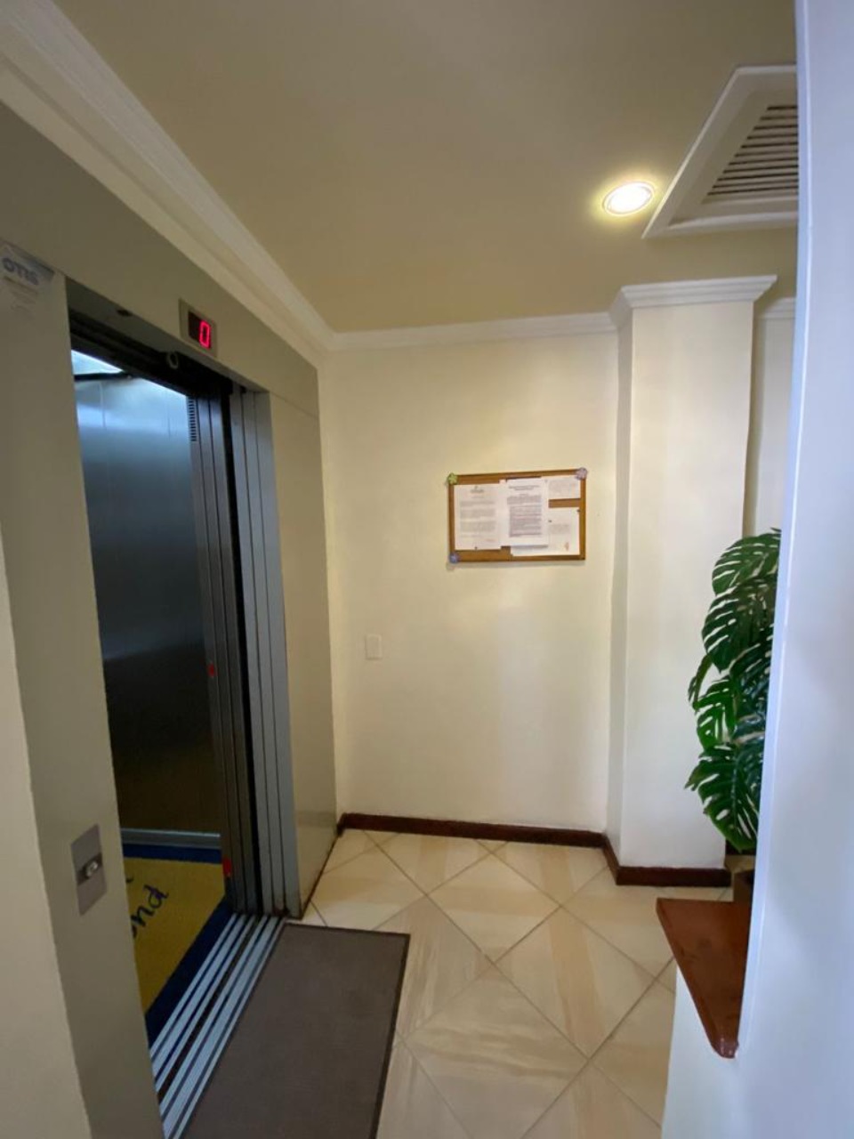 Apartamento à venda com 2 quartos, 75m² - Foto 10