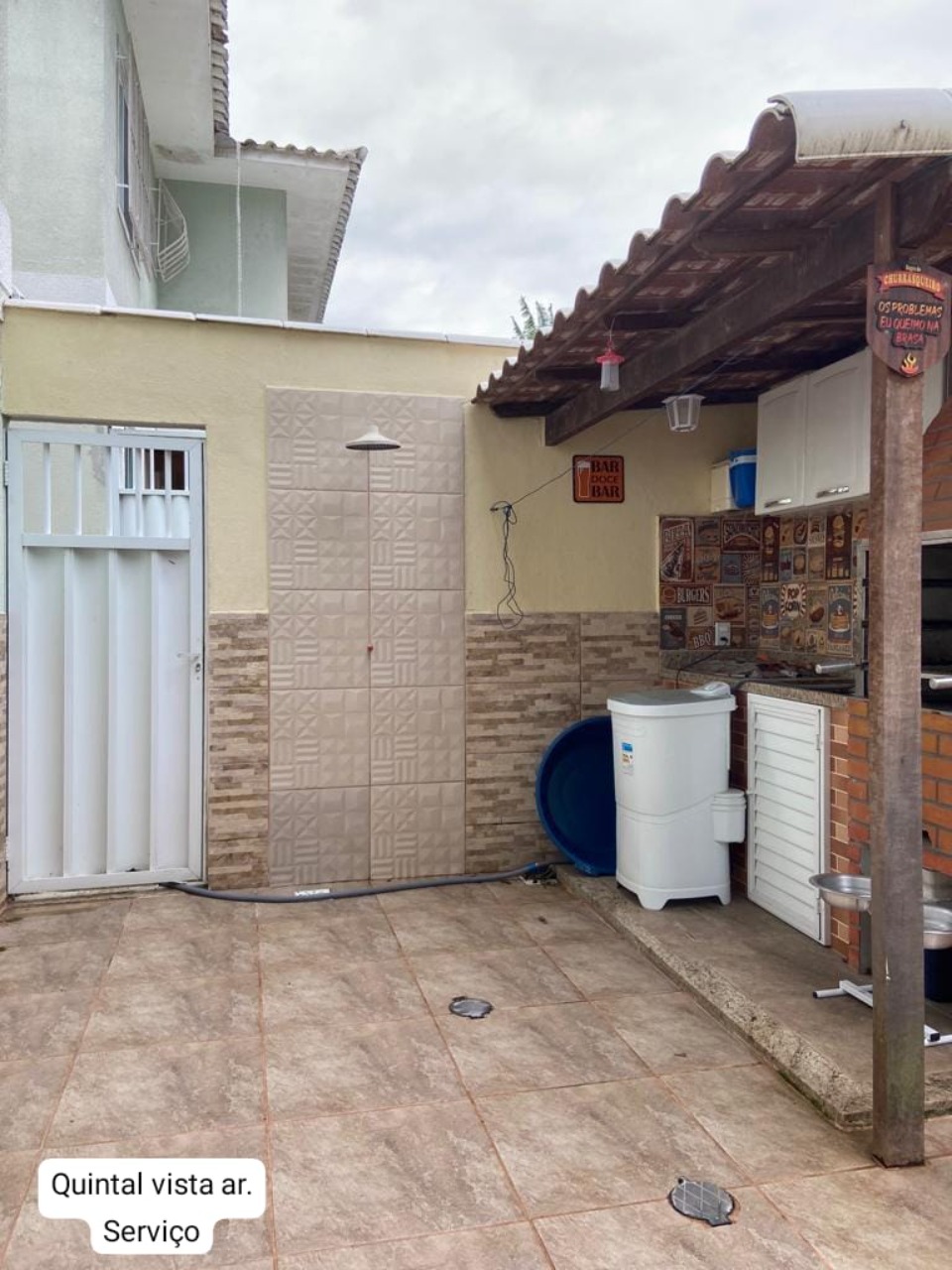 Apartamento à venda com 2 quartos, 10m² - Foto 2