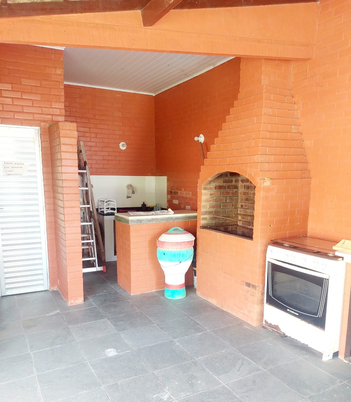 Casa à venda com 7 quartos, 110m² - Foto 25