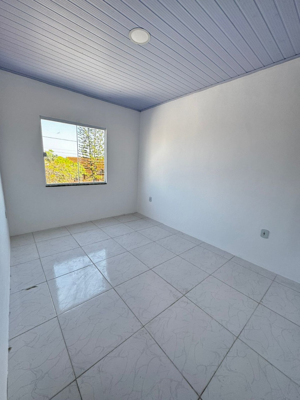 Casa para alugar com 3 quartos, 100m² - Foto 7