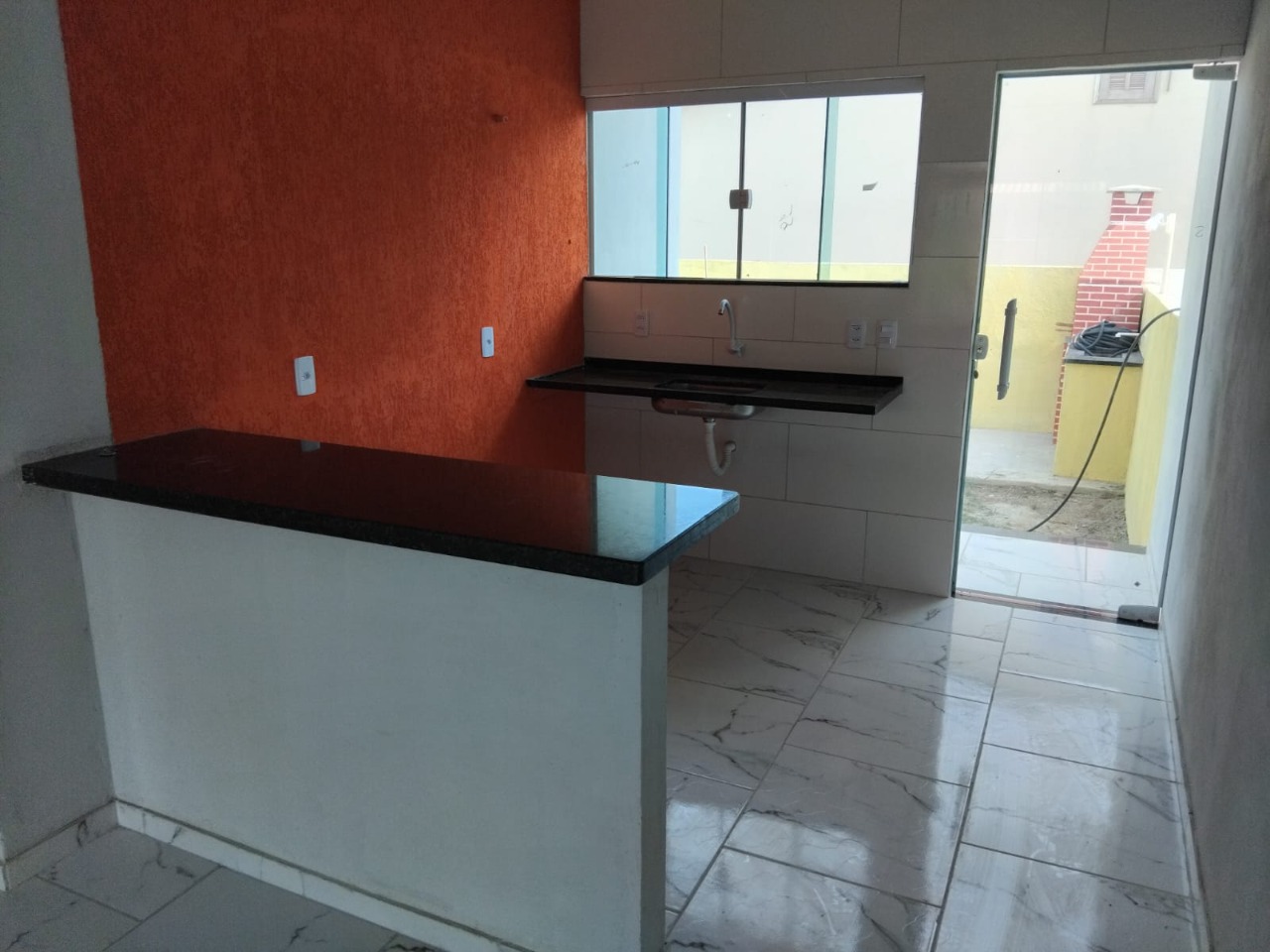 Casa à venda com 2 quartos - Foto 4