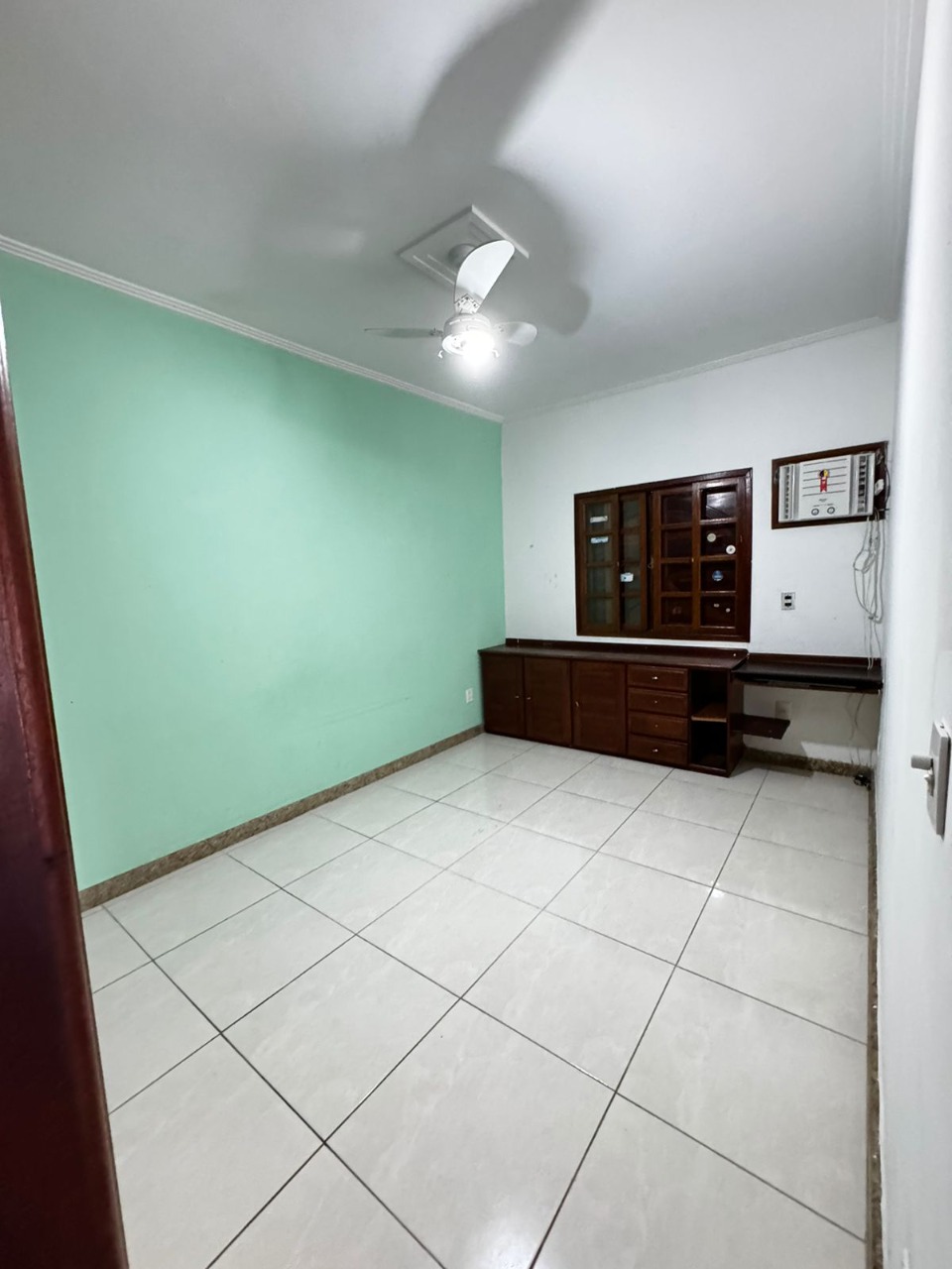 Casa para alugar com 4 quartos, 110m² - Foto 19