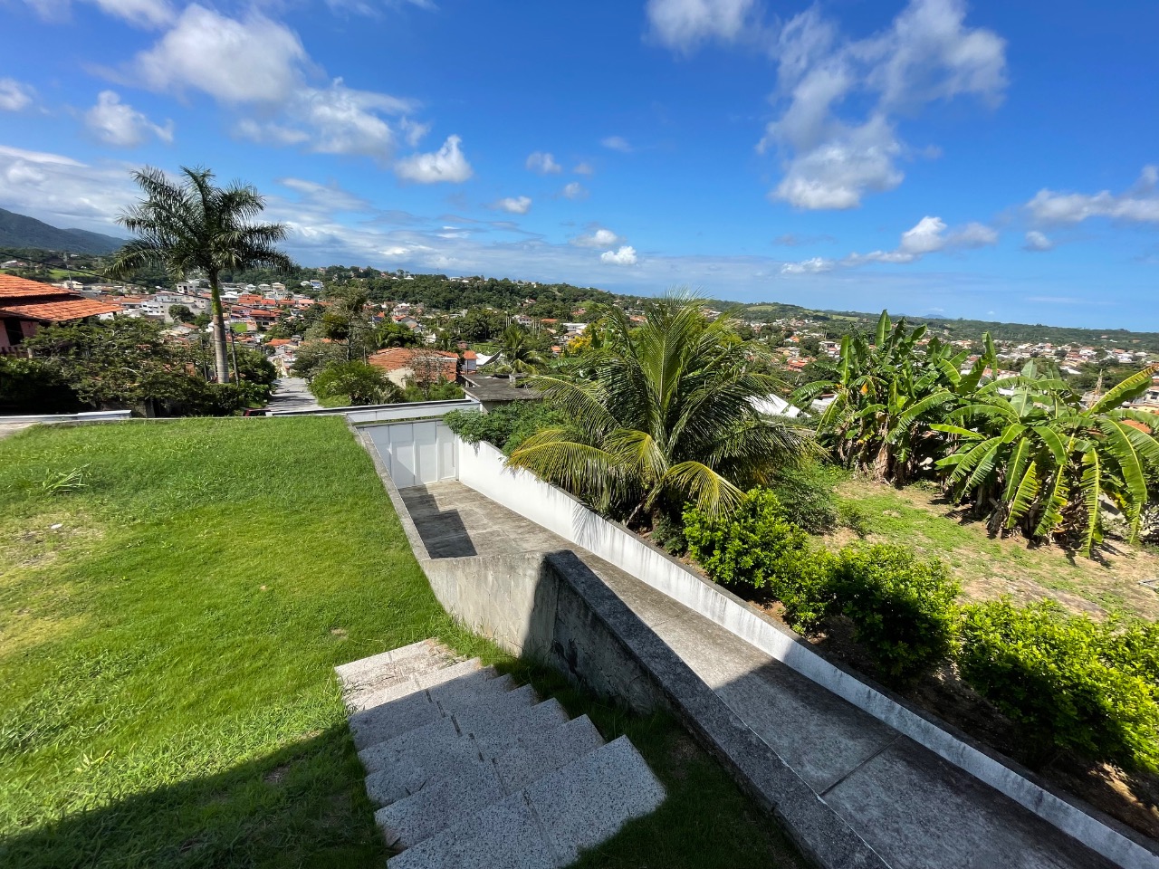 Casa à venda e aluguel com 5 quartos, 420m² - Foto 40