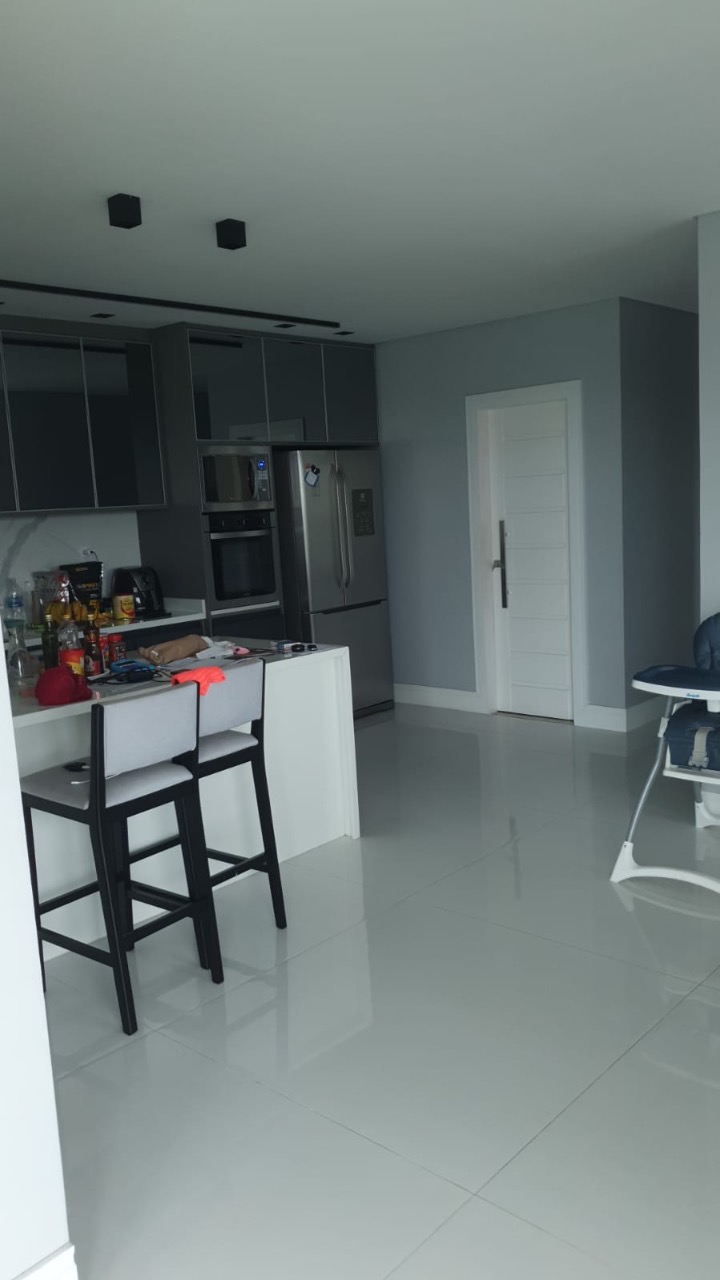 Casa à venda e aluguel com 5 quartos, 420m² - Foto 10