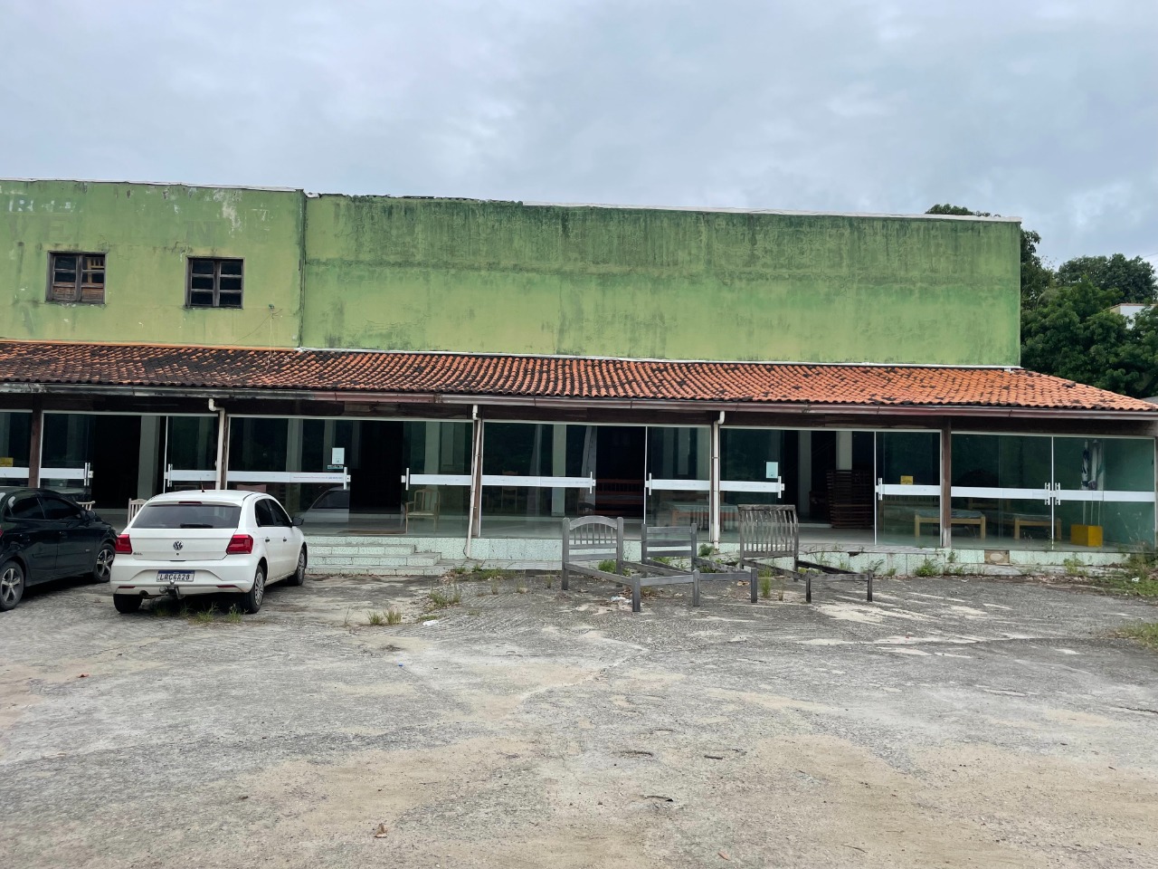 Depósito-Galpão-Armazém à venda e aluguel, 1300m² - Foto 2