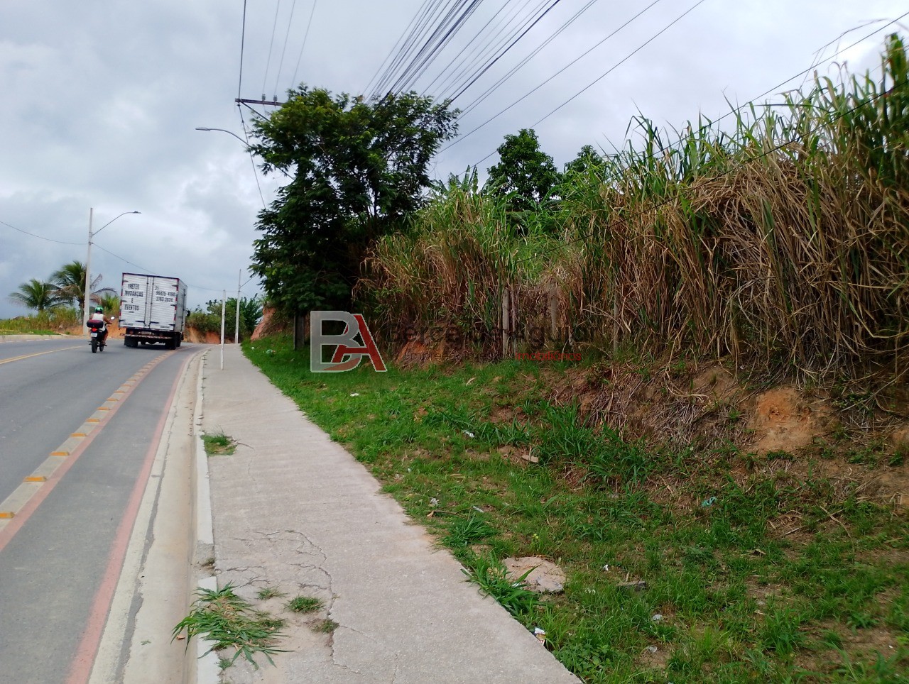 Loteamento e Condomínio, 900 m² - Foto 2