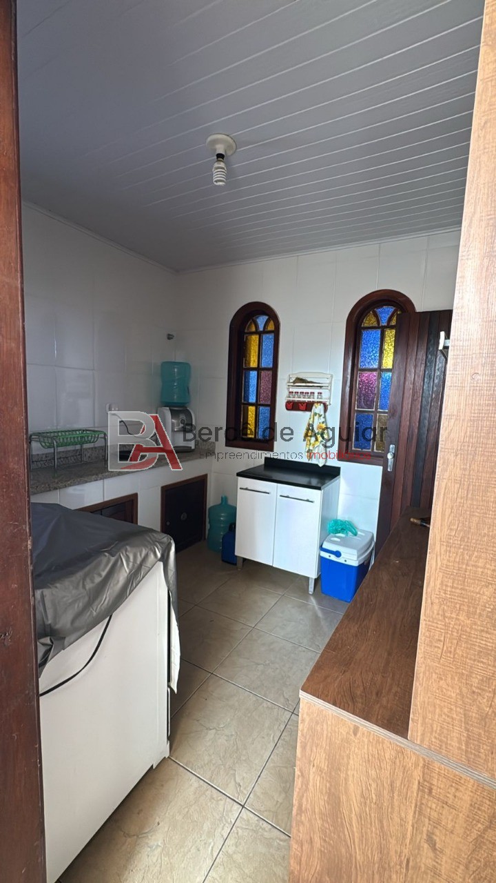 Casa, 4 quartos, 20 m² - Foto 2