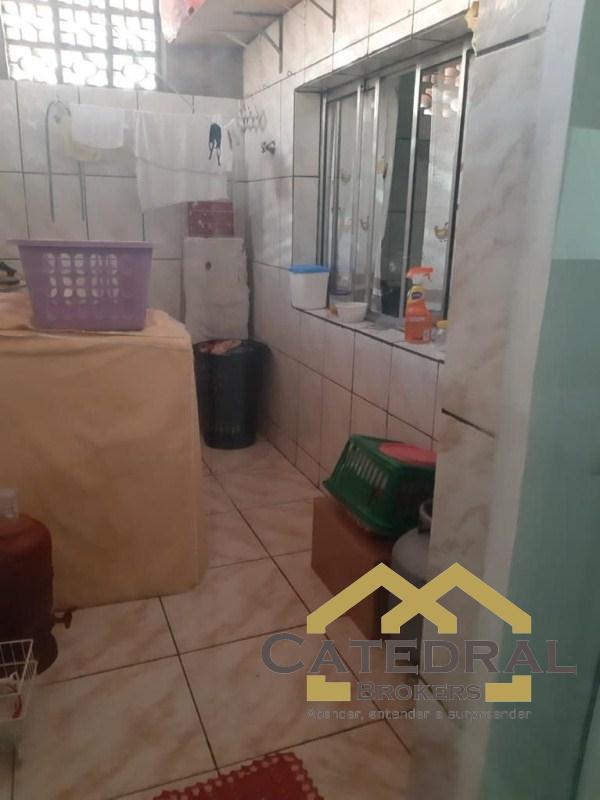 Sobrado à venda com 2 quartos, 189m² - Foto 17