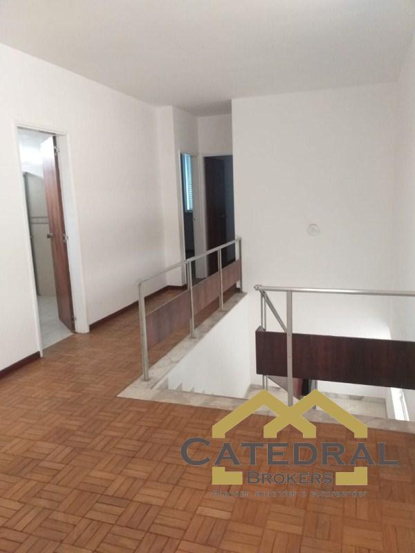 Casa Comercial à venda com 3 quartos, 347m² - Foto 27