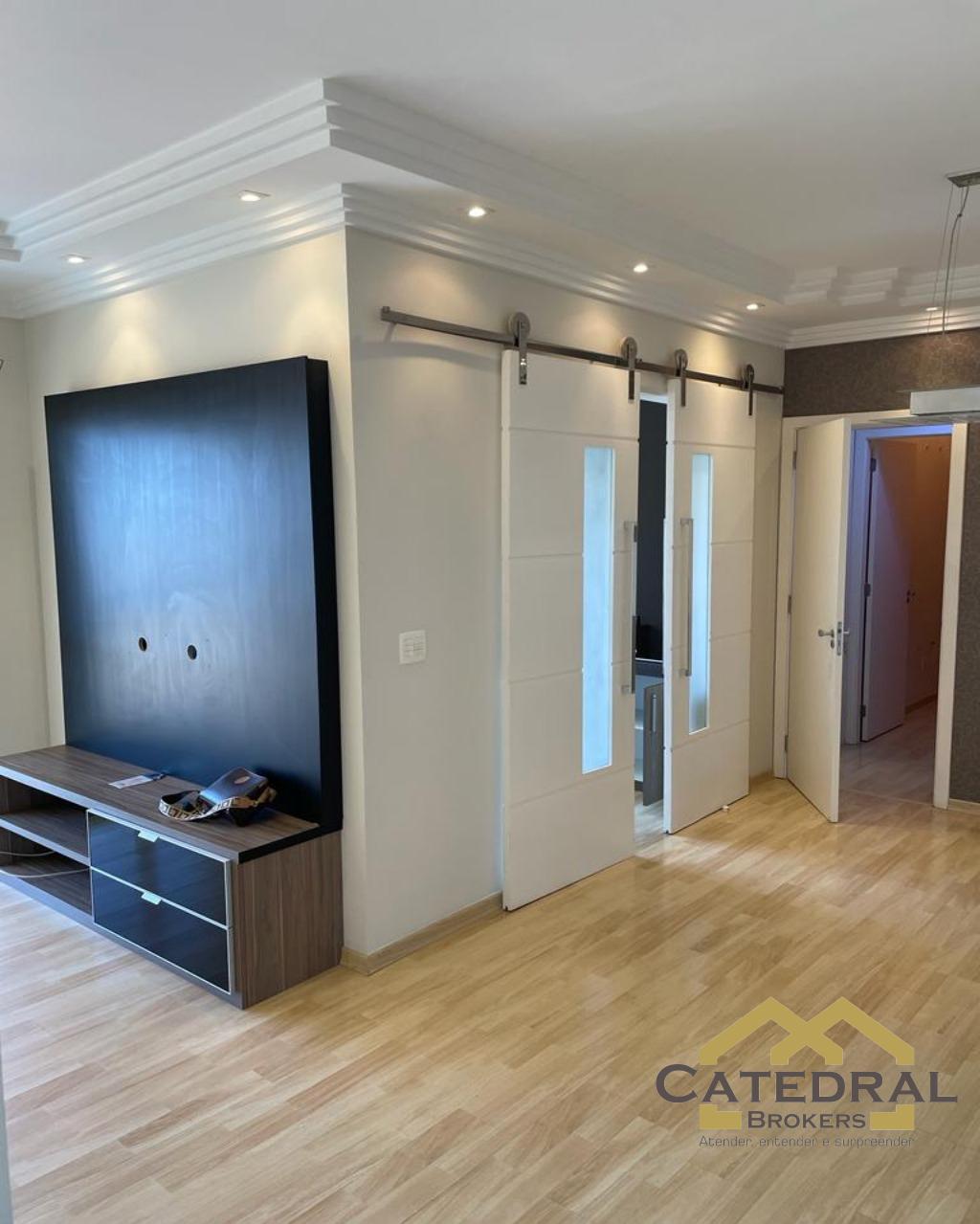 Apartamento à venda com 3 quartos, 115m² - Foto 1