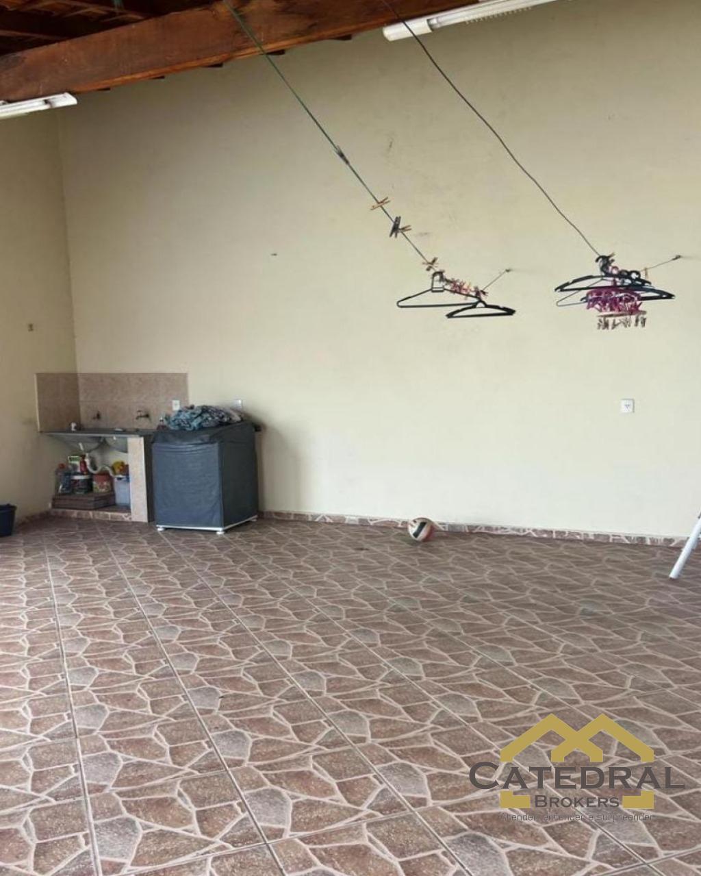 Casa à venda com 4 quartos, 189m² - Foto 15