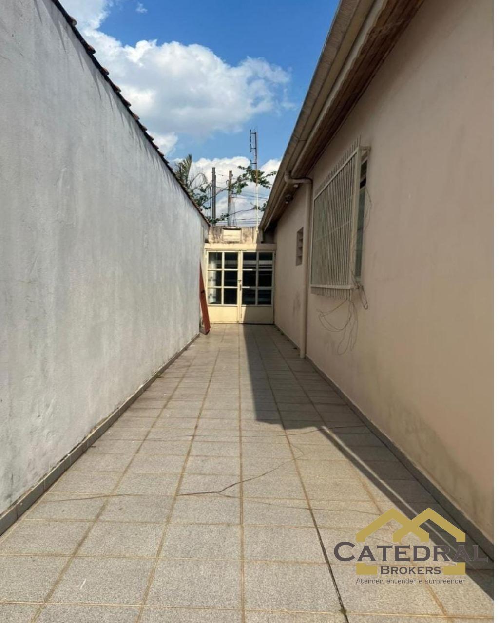 Casa à venda com 4 quartos, 189m² - Foto 18