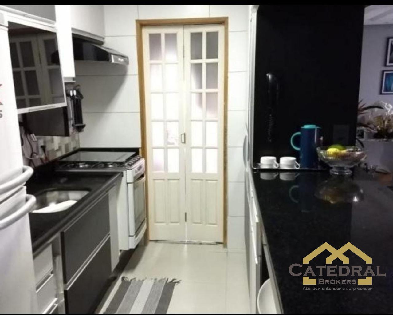 Apartamento à venda com 3 quartos, 73m² - Foto 4