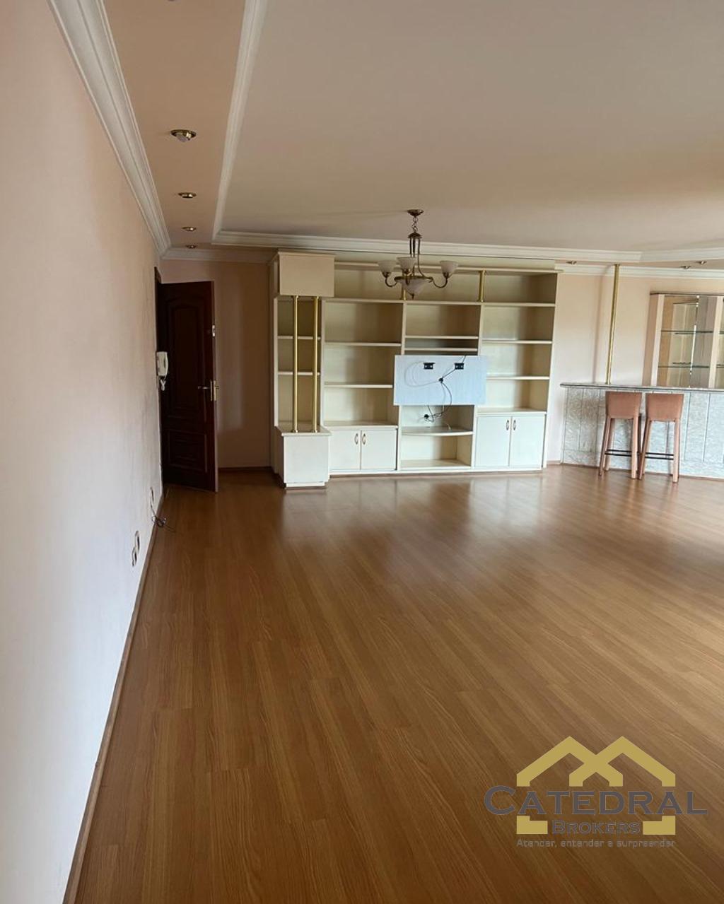 Apartamento à venda e aluguel com 3 quartos, 190m² - Foto 7