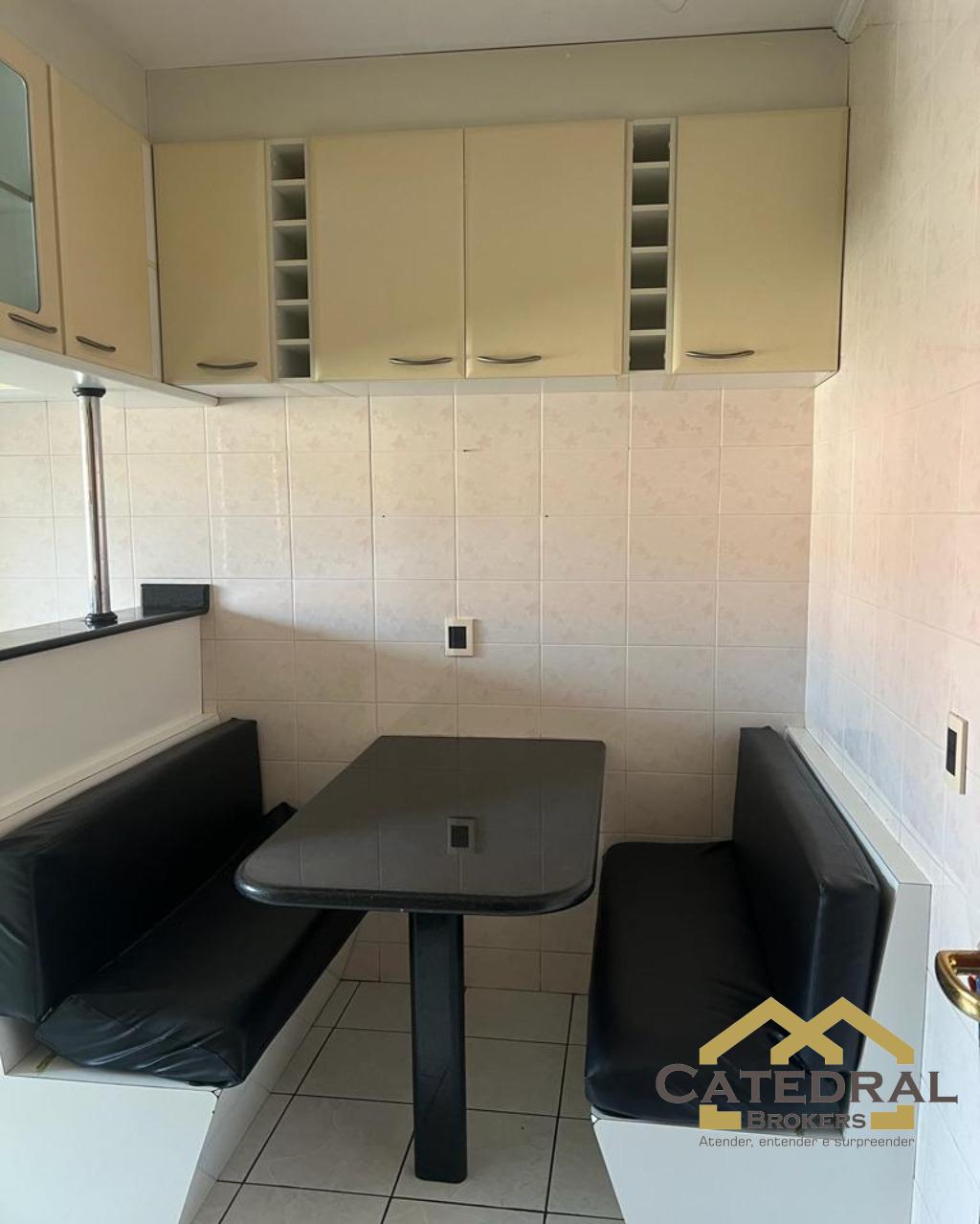 Apartamento à venda e aluguel com 3 quartos, 190m² - Foto 4