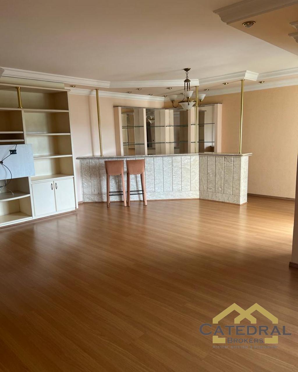 Apartamento à venda e aluguel com 3 quartos, 190m² - Foto 8