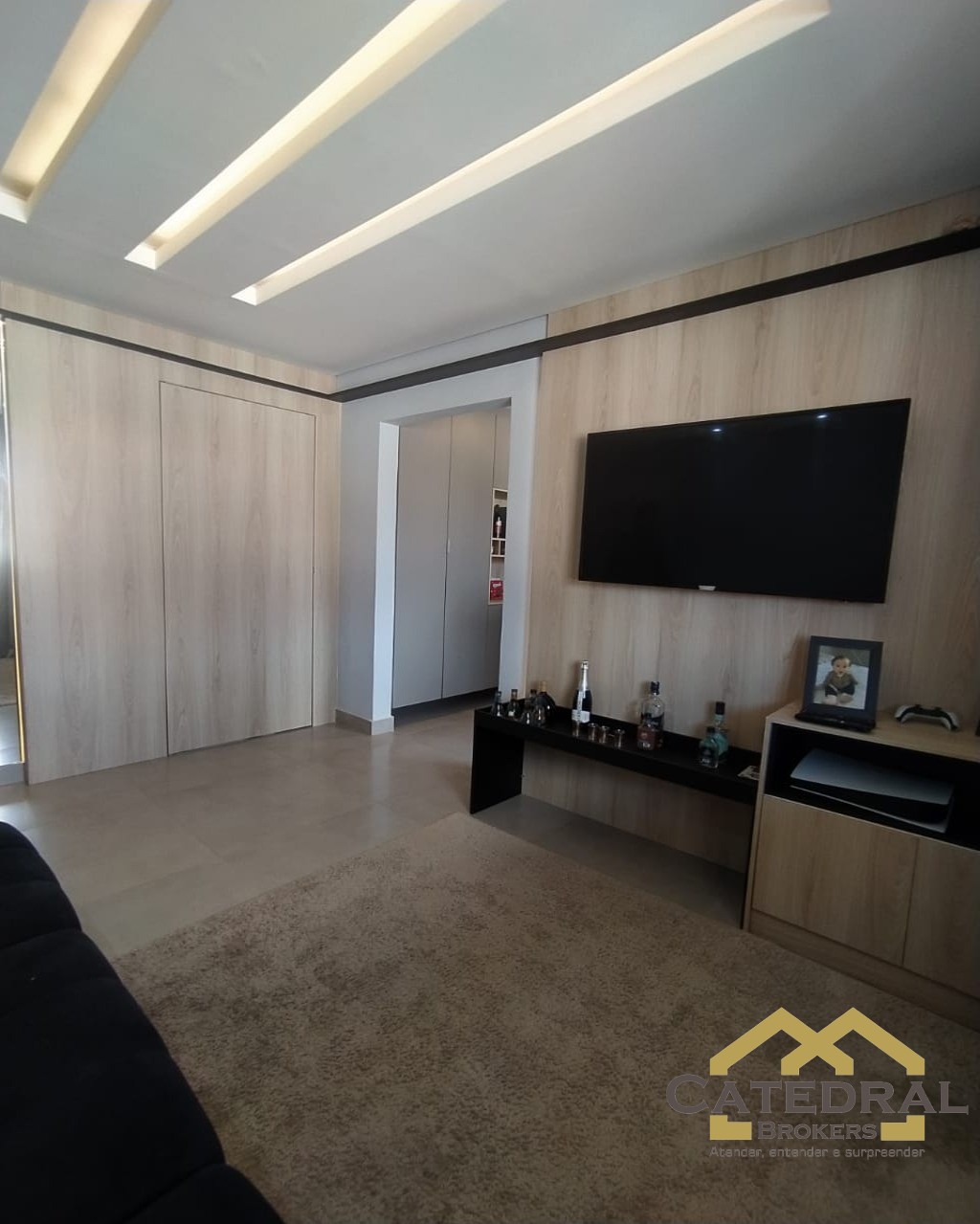 Apartamento à venda com 2 quartos, 54m² - Foto 1