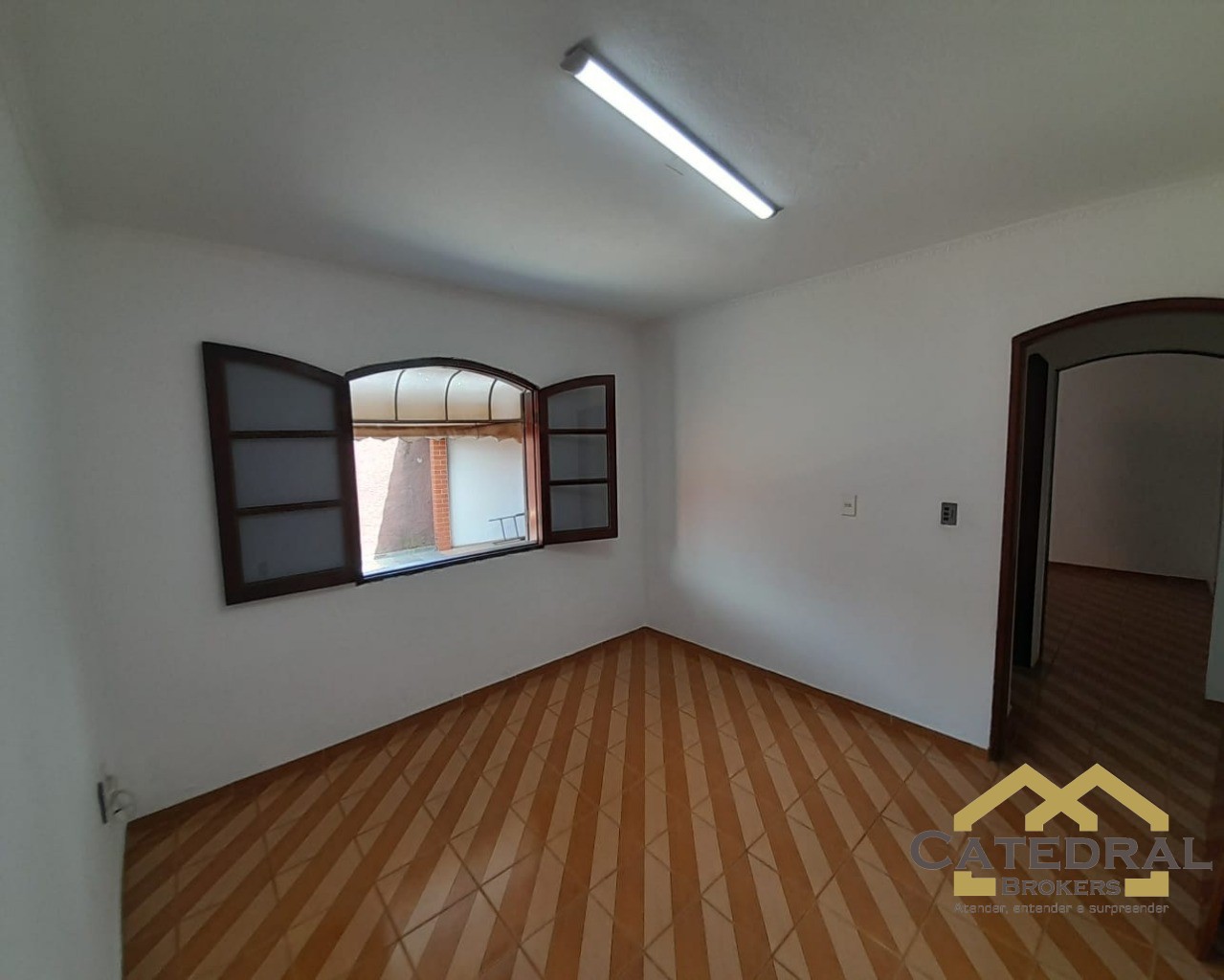 Casa à venda com 2 quartos, 320m² - Foto 15