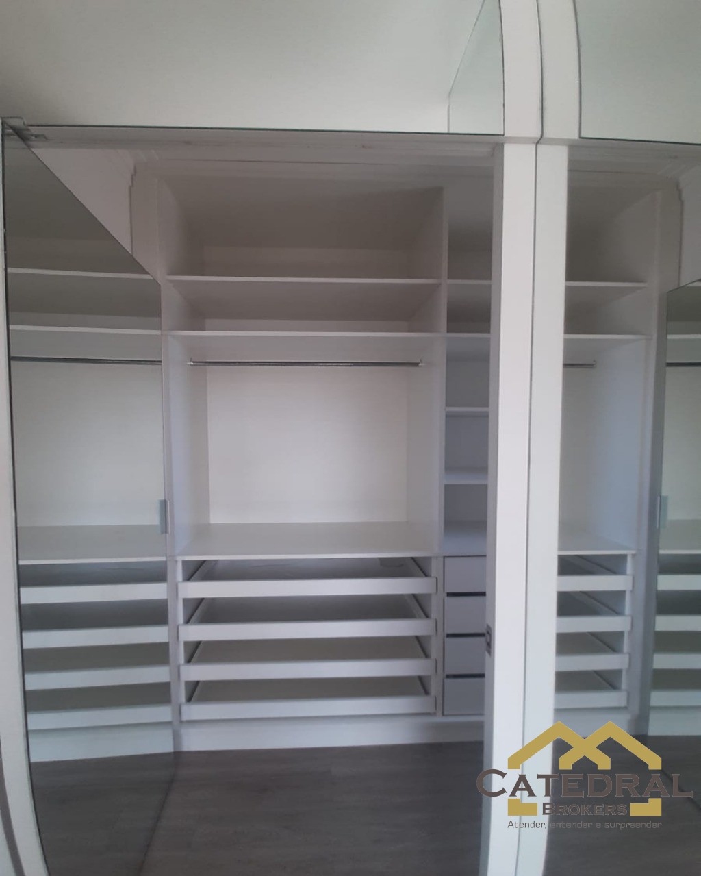 Apartamento à venda com 3 quartos, 101m² - Foto 20