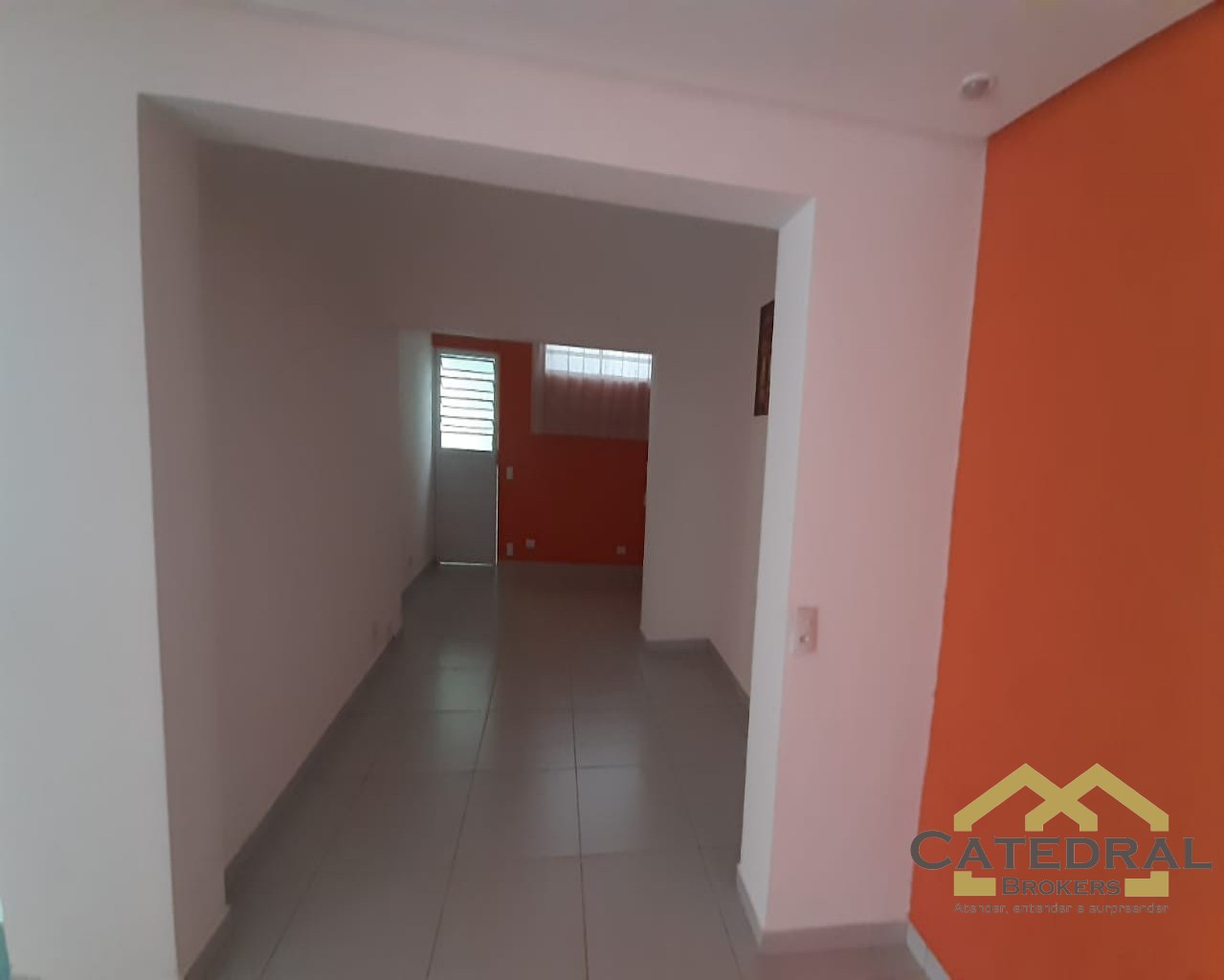 Casa à venda com 3 quartos, 341m² - Foto 6