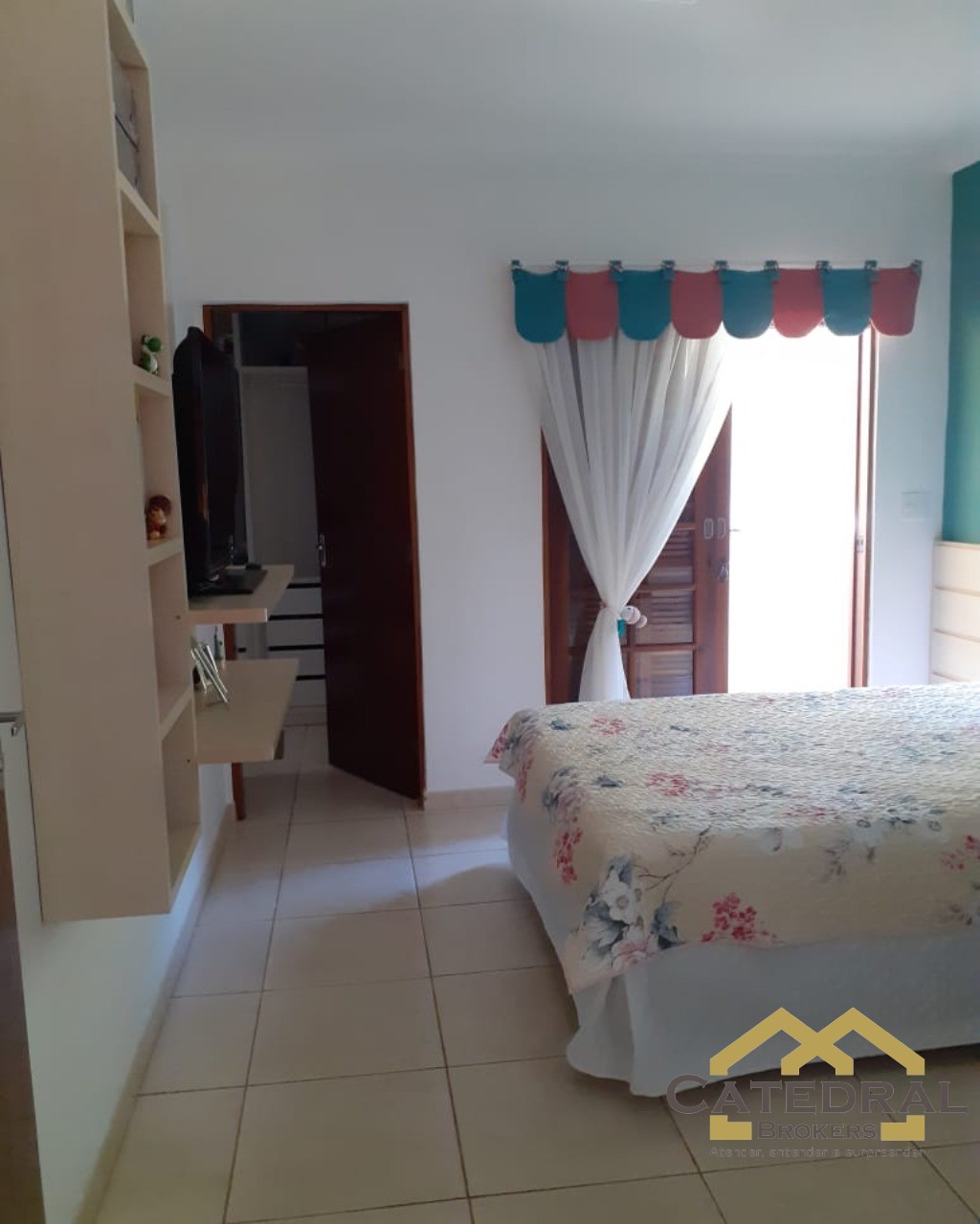 Casa de Condomínio à venda com 3 quartos, 300m² - Foto 22