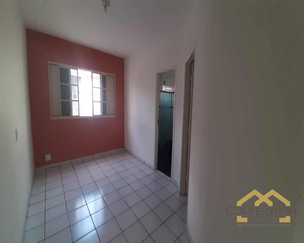 Casa à venda com 3 quartos, 341m² - Foto 10