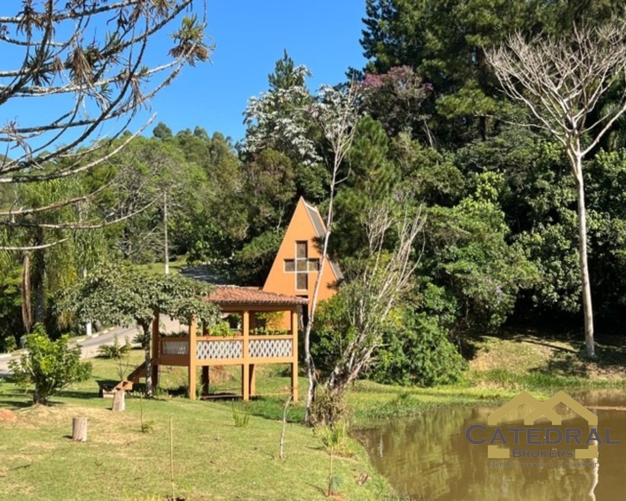 Casa de Condomínio à venda com 3 quartos, 300m² - Foto 33