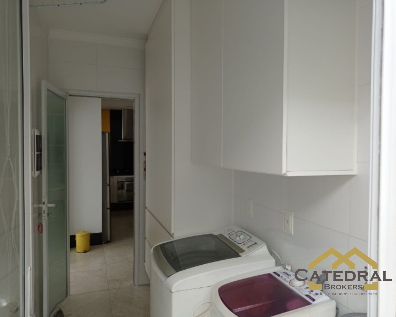 Sobrado à venda com 4 quartos, 289m² - Foto 32