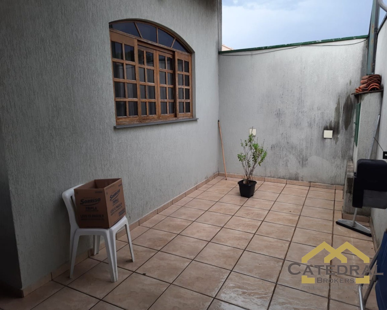 Casa à venda com 3 quartos - Foto 4