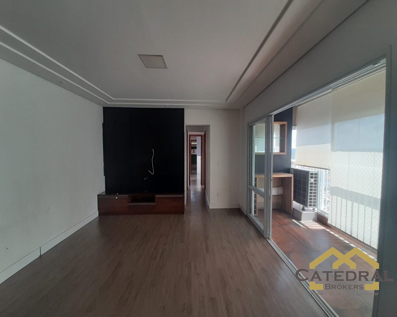 Apartamento à venda com 3 quartos, 101m² - Foto 4