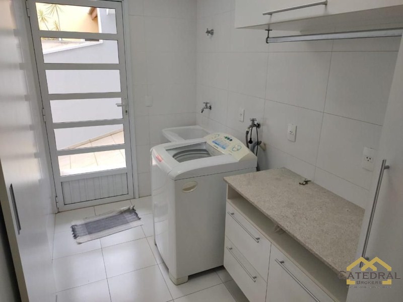 Casa à venda com 4 quartos, 500m² - Foto 16