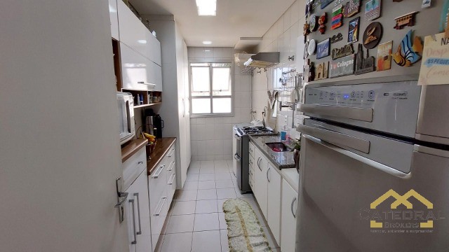 Apartamento à venda com 2 quartos, 66m² - Foto 7