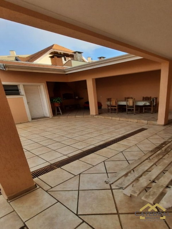 Casa de Condomínio à venda com 3 quartos, 300m² - Foto 14