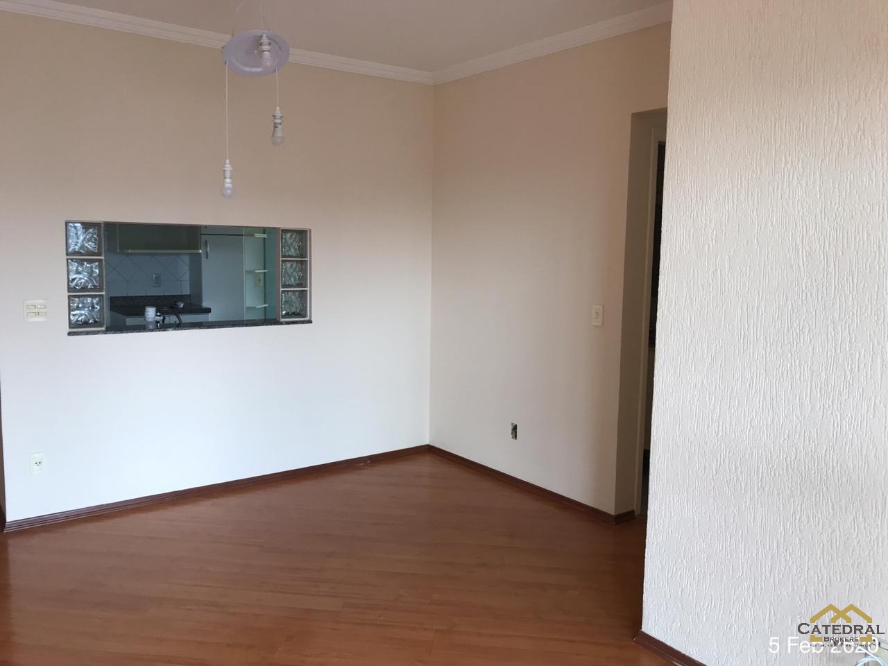 Apartamento à venda com 3 quartos, 71m² - Foto 2