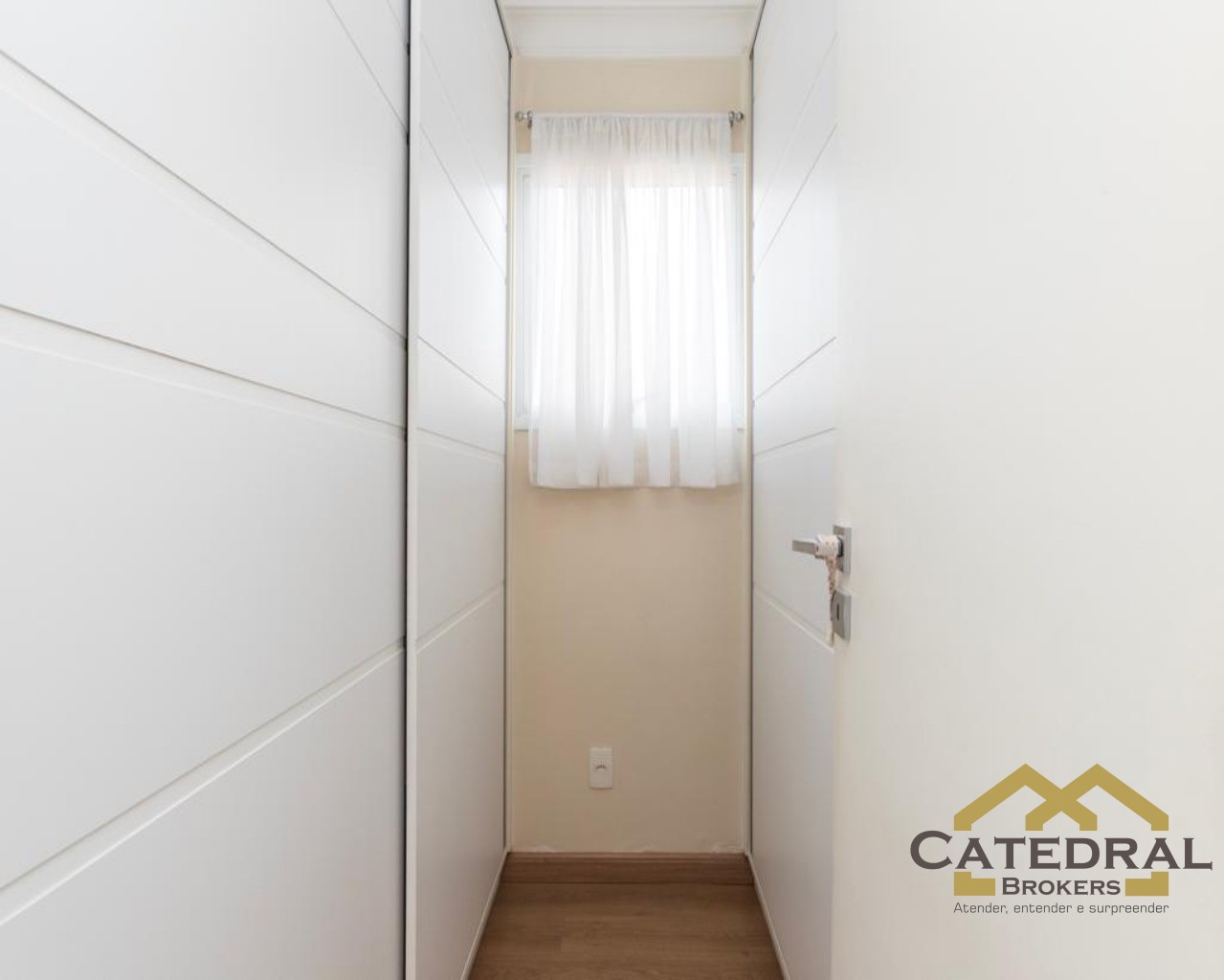 Apartamento à venda com 2 quartos, 100m² - Foto 17