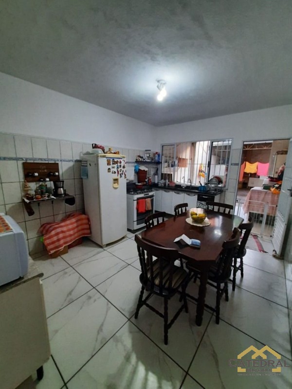 Casa à venda com 3 quartos, 260m² - Foto 8