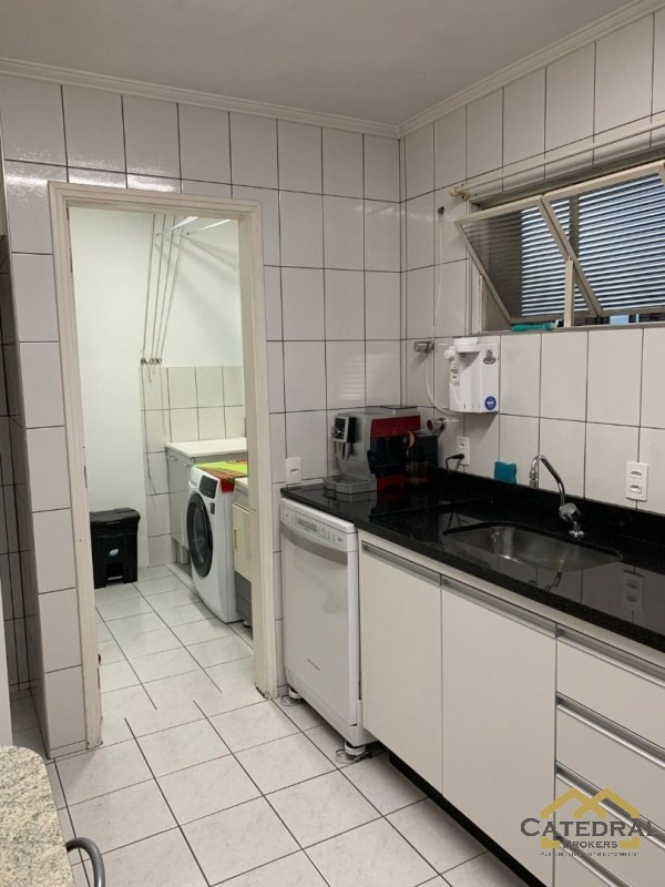 Apartamento à venda com 3 quartos, 80m² - Foto 12