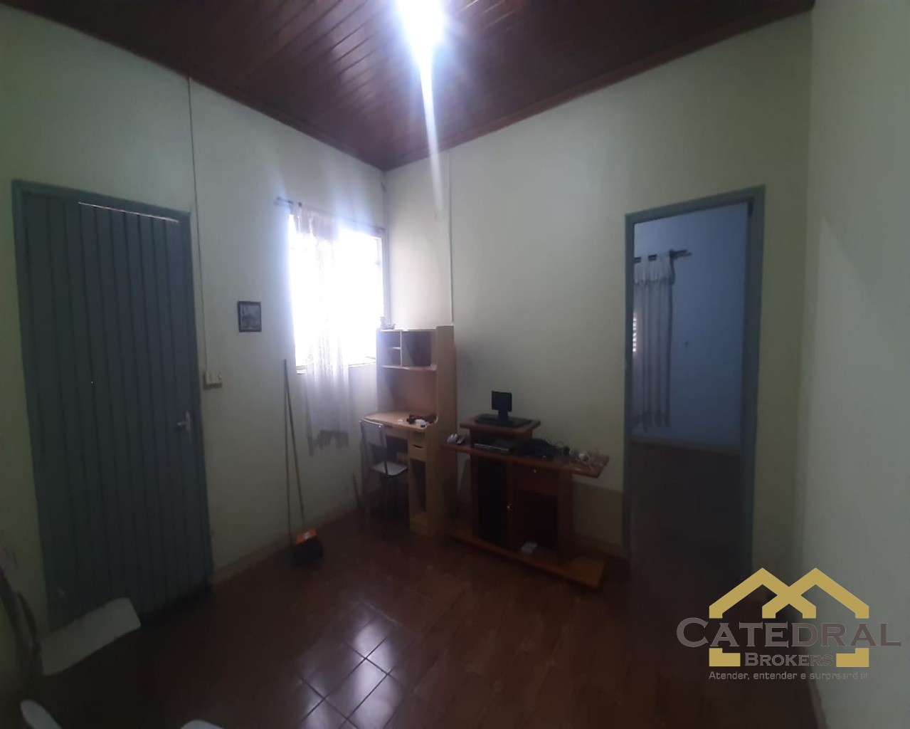 Casa à venda com 3 quartos, 112m² - Foto 2