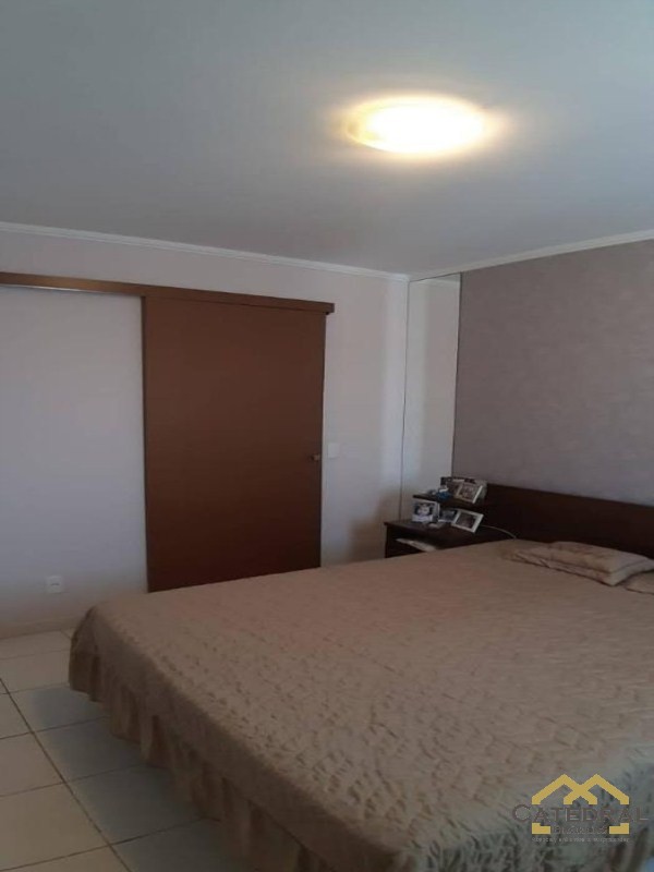 Apartamento à venda com 2 quartos, 75m² - Foto 19