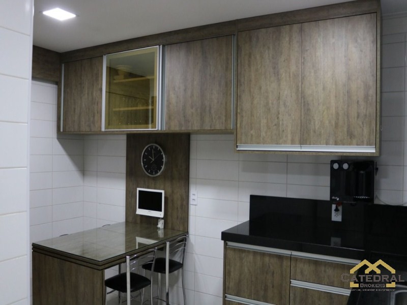 Apartamento à venda com 3 quartos, 127m² - Foto 3