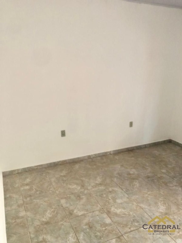 Casa à venda com 3 quartos, 298m² - Foto 15